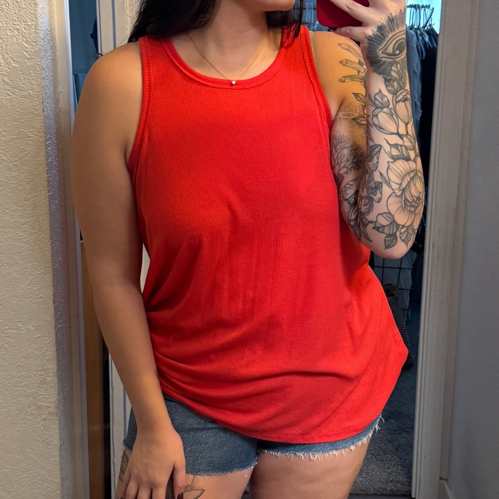 Red Sleeveless Women's Tank Top size 1X